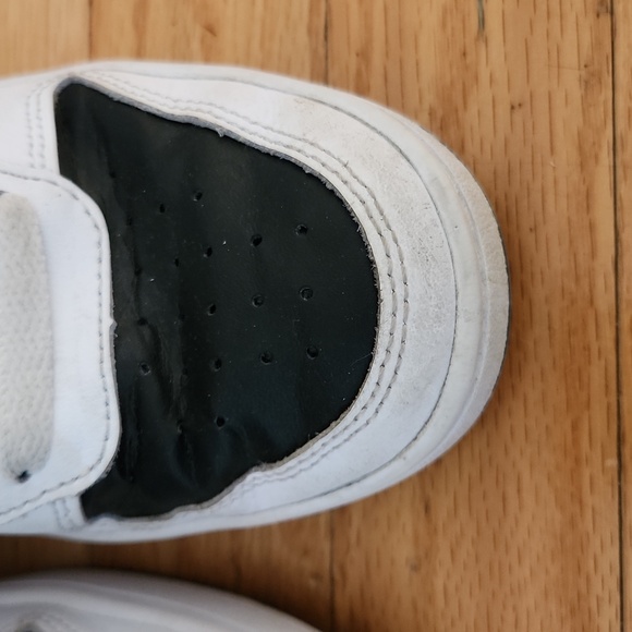 Nike Court Borough Mid 2, size 5Y, white/black/university red - Picture 8 of 16